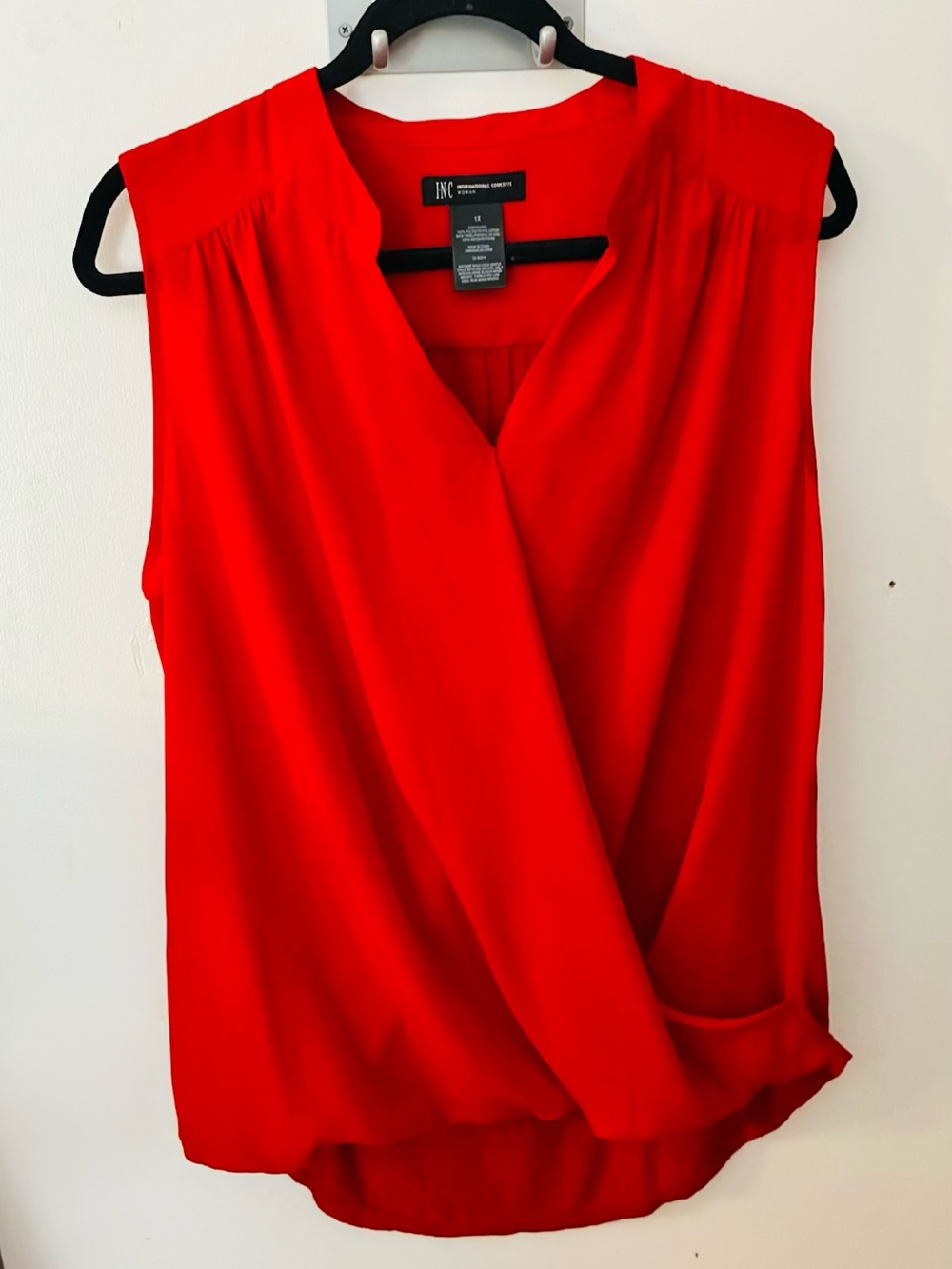 279 INC International Concepts Bright Red Sleeveless Surplice Top